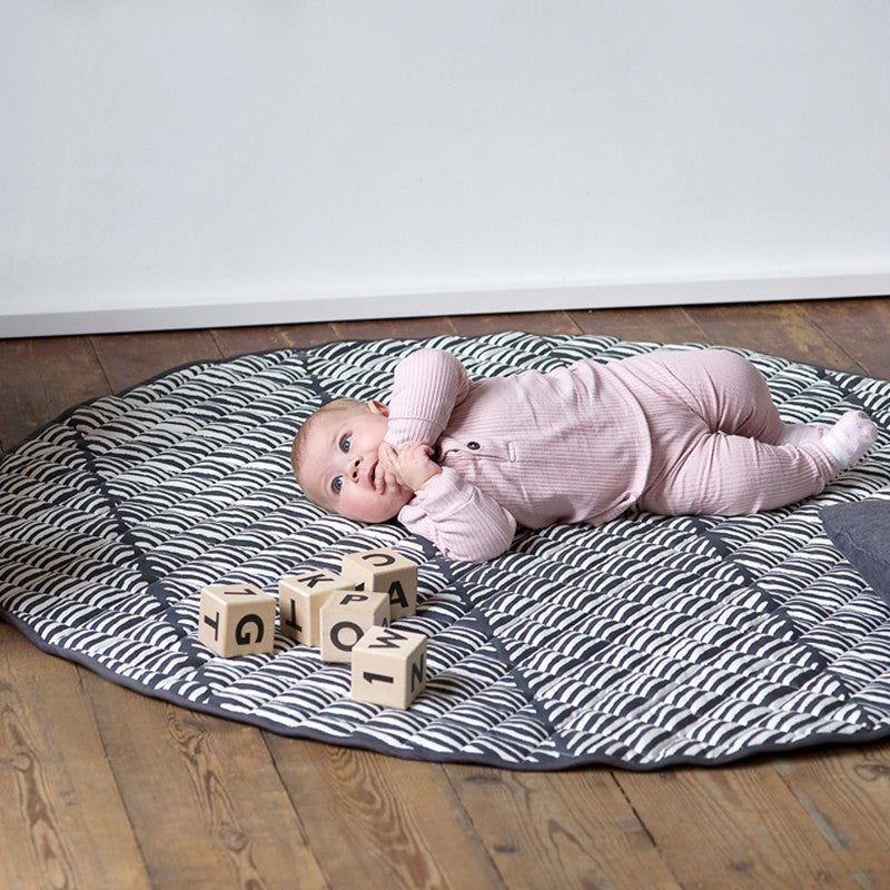 Tapis d'éveil enfant coton organique imperméable NAPPY FREE LEAFS