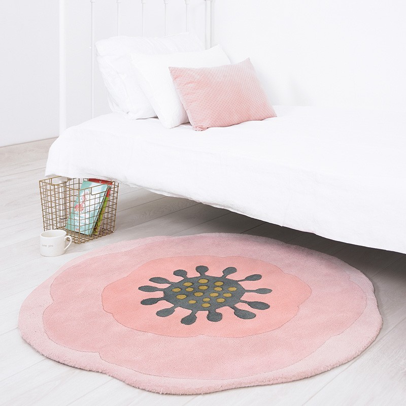 tapis fleur anemone rose rond pour chambre bebe fille par lilipinso
