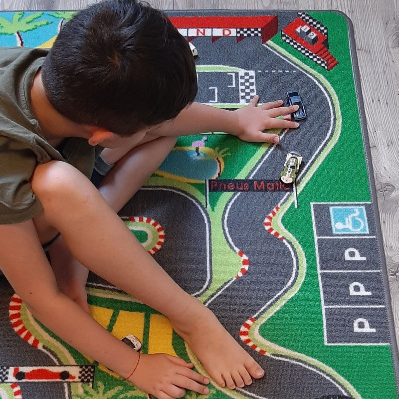Tapis de jeu enfant voitures F1